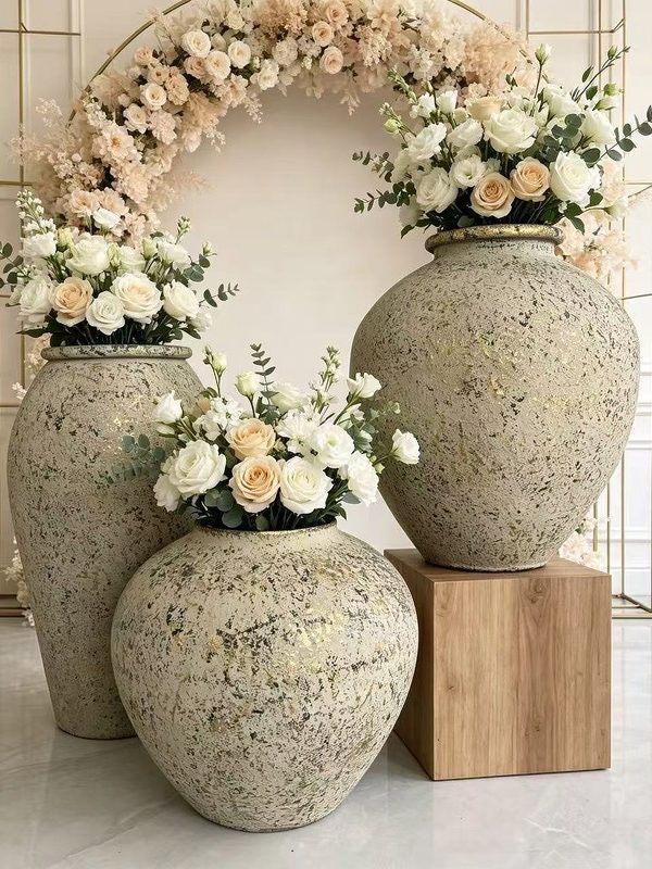 Vintage-rustic-gold-speckled-iron-floor-vase-set-faux-ceramic-texture-for-wedding-hotel-home-floral-decor